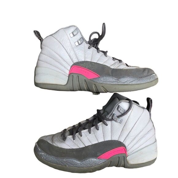 RARE 2016 Air Jordan 12 Retro Wolf Grey Vivid Pink Size 7 - Picture 9 of 16